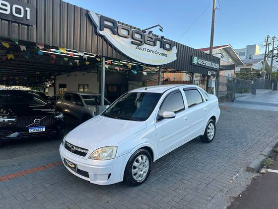 CHEVROLET CORSA 1.4 MPFI PREMIUM SEDAN 8V FLEX 4P MANUAL CHEVROLET CORSA 1.4 MPFI PREMIUM SEDAN 8V FLEX 4P MANUAL